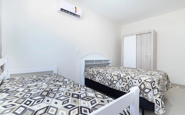 Aluguel Apartamento 2 Quartos Sendo 1 Suíte Bombas/sc