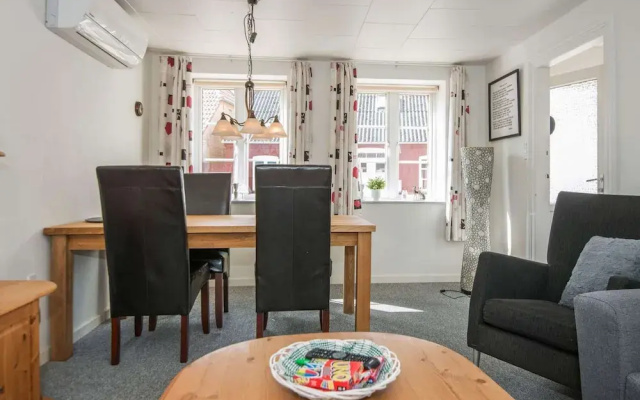 6 Person Holiday Home in Bredebro