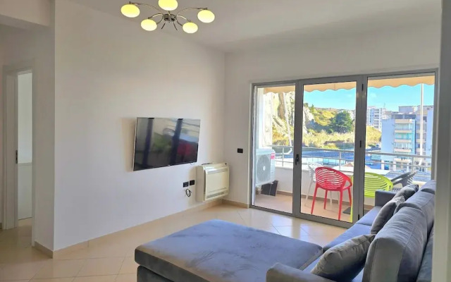 Brisa Del Mar Beachfront Apartment 116