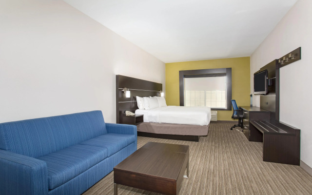 Holiday Inn Express Hotel & Suites Ft. Collins by IHG