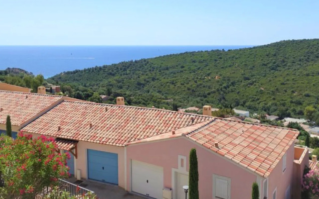 Le Belvedere 40044