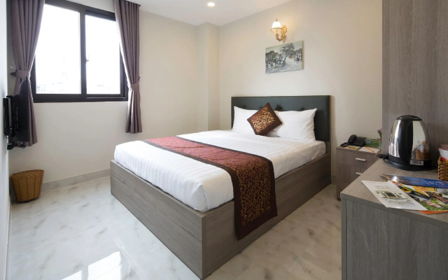 Green Star Hotel