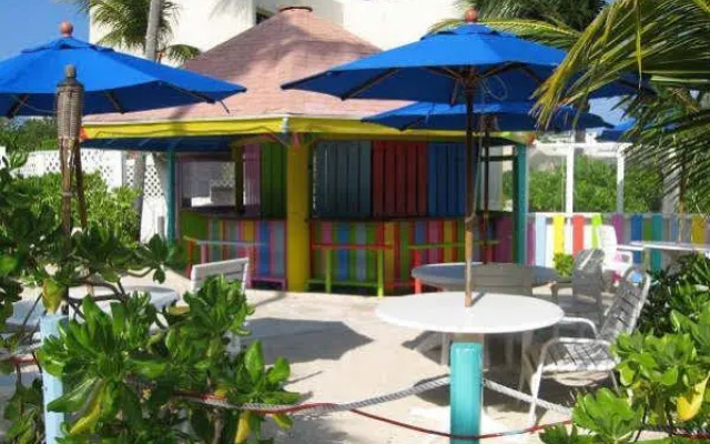 Bluegreen Bluewater Resort at Cable Beach