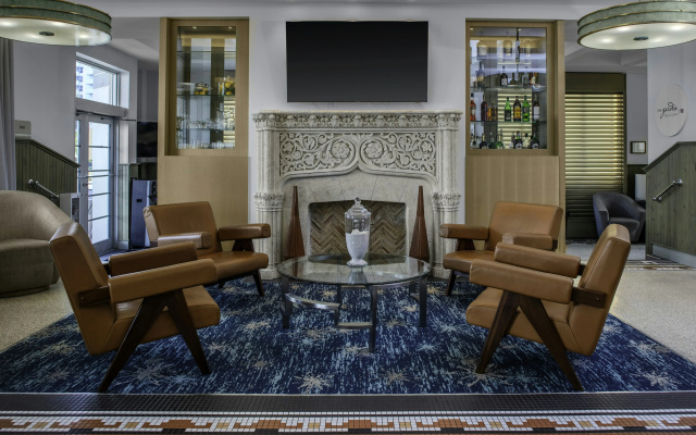 Hilton Garden Inn Miami South Beach