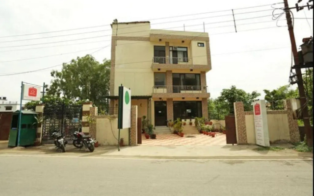 Queens Pearl Inn