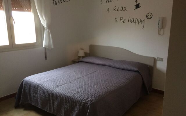 Hotel Benaco Bee Free