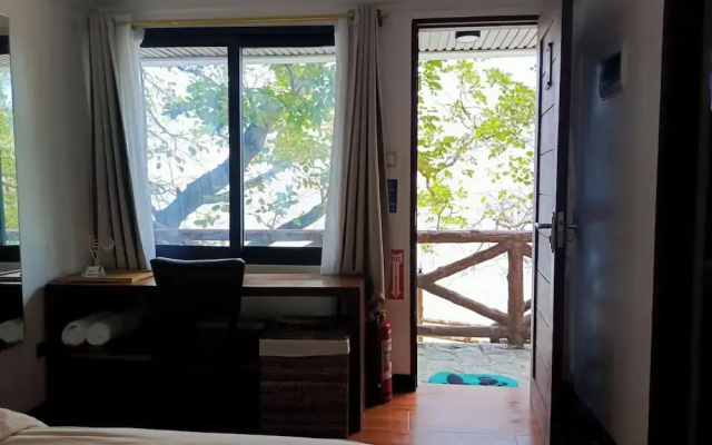 Dive and Trek Resort & Marine Sanctuary