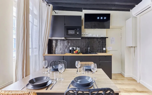 Apartement Pantheon Ile Saint Louis 2 Bdrs
