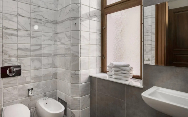 Art House Apartments by Adrez Living