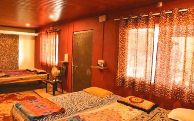 Dandeli Mysa KV