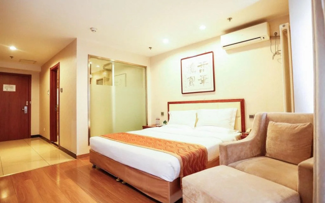 West Mansion Hotel
