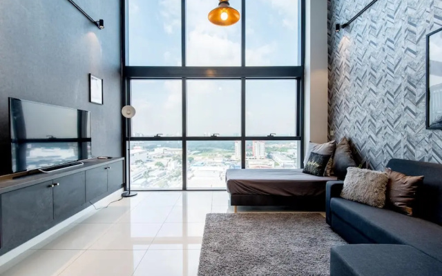 Icon City PJ
