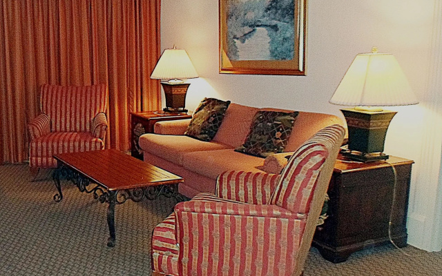 Quail Hollow Resort