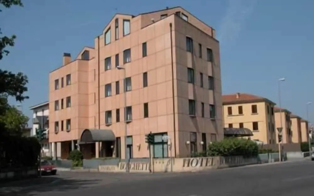 Hotel Borghetti