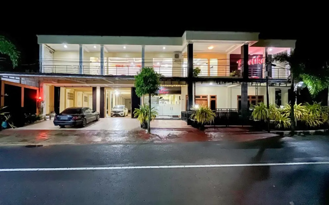 Kartika Hotel Syariah Pacitan Mitra RedDoorz