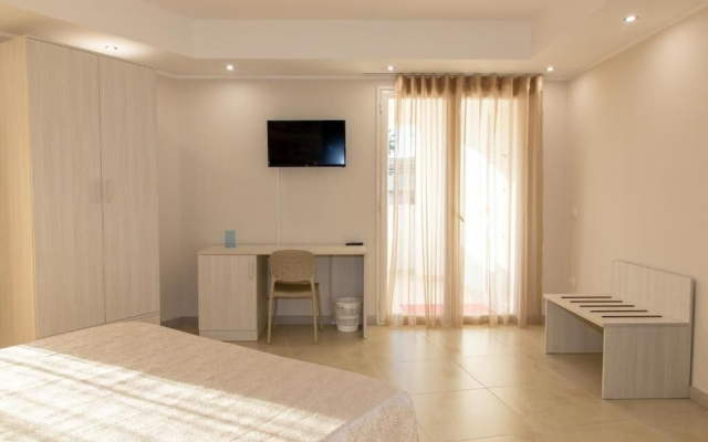 Global Hotel