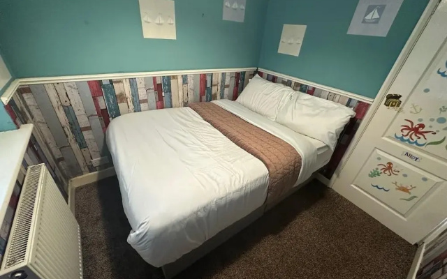 Manchester Retreat With 3 Bedrooms
