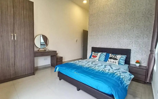 ComfyHome at Palas Horizon Residence with sunrise view