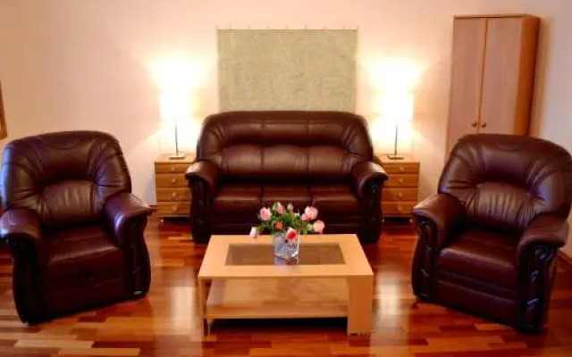 Gabriel Apartment