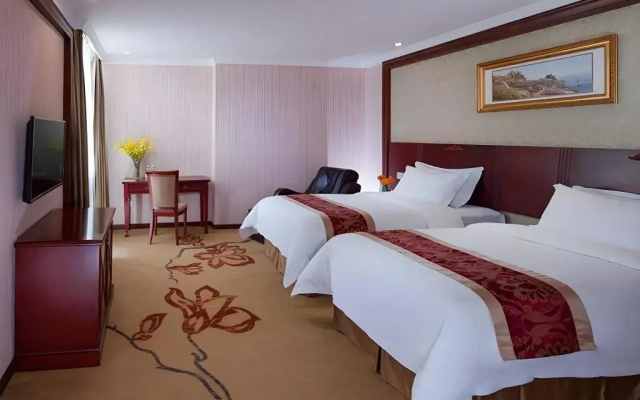 Vienna Hotel Shenzhen Guanlan Tangren Street