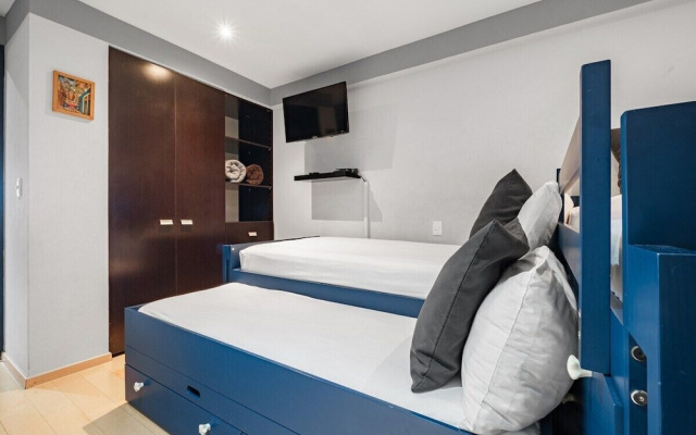 2BR Luxury Stay Mundial 2026 Skyline Views