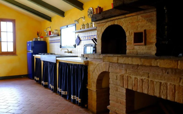 Canto De' Bacci