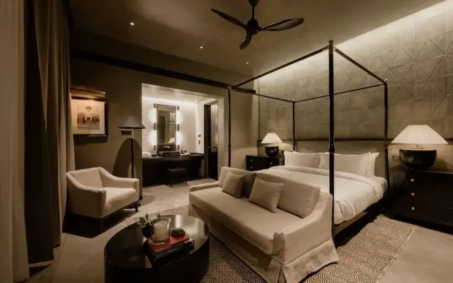 The Six Weligama