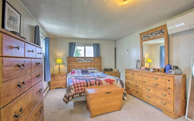Waterfront Houghton Lake Cabin W/private Dock