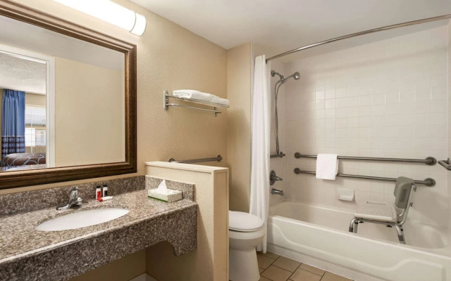 Americas Best Value Inn - Gulfport