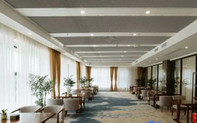 Rongchang Riel High-tech Hotel