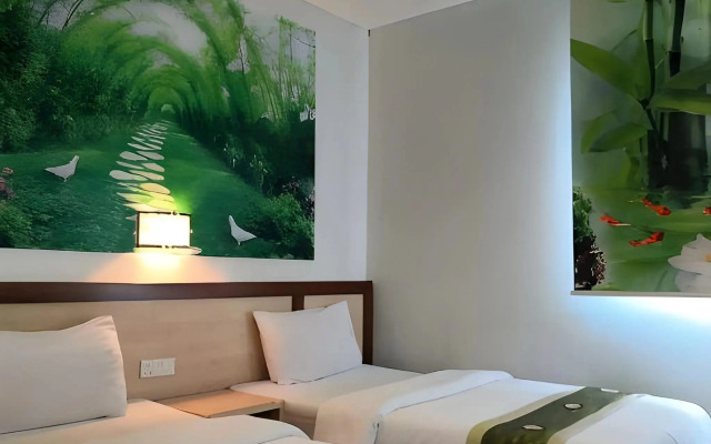 Mega Inn