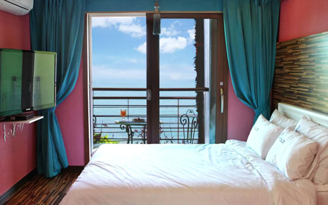 Geoje Theravich A-dong Pension