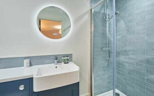 Host Stay The Langley Hotel Apartment 8