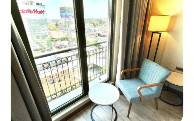 Turkmen Riverside Hotel