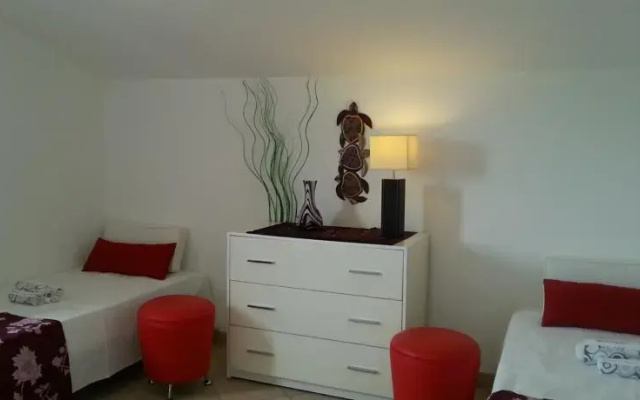 Maison de Fleurs