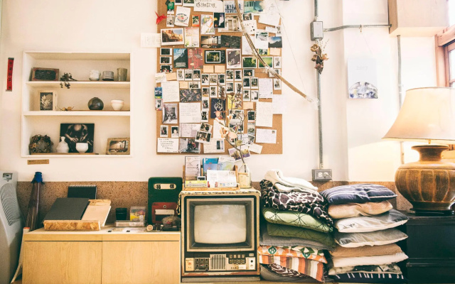 365.Hostel