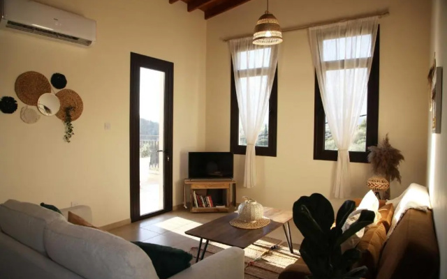 Artista Roustik Apartment
