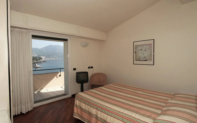Hotel Elena