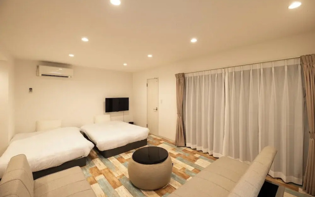 Kawazu Beach House Blue Moon