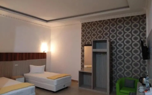 Golden Rich 88 Hotel Bengkulu