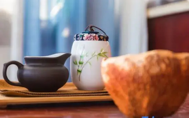 Tang · Beautiful Seaside Accommodation