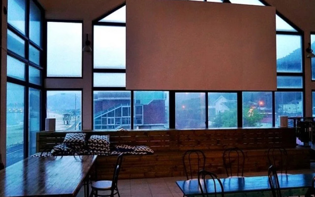 Second Lounge Guesthouse