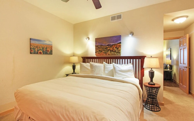 Horsetooth Peak 26C 1 Bedroom Condo by RedAwning