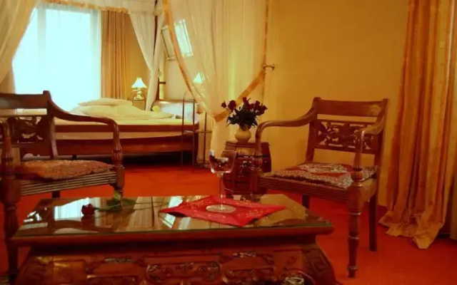 Adriano Spa