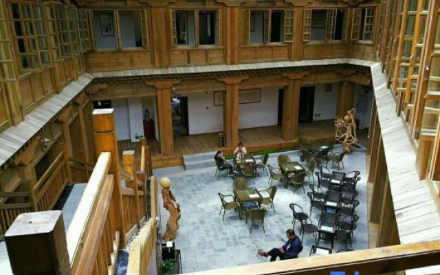 Ling Yun Boutique Hotel