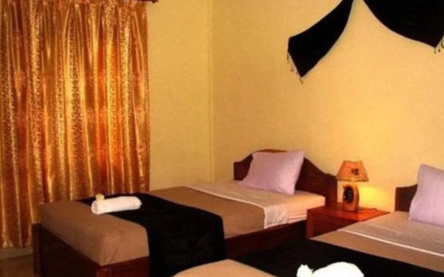 Inpeng Hotel and Resort