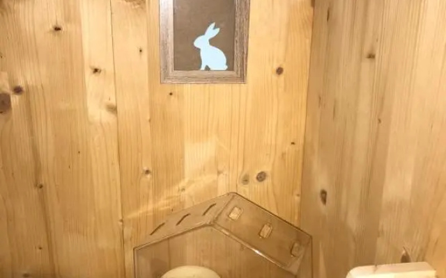 Chalet ?Snow Bunny?
