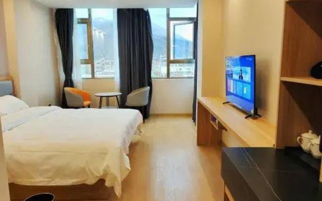 Daoyuling Chu Hotel