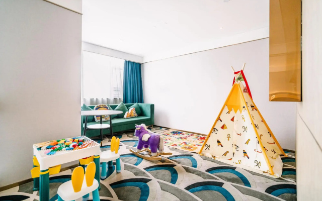 Golden Sea Civil Aviation Hotel - Wuhan