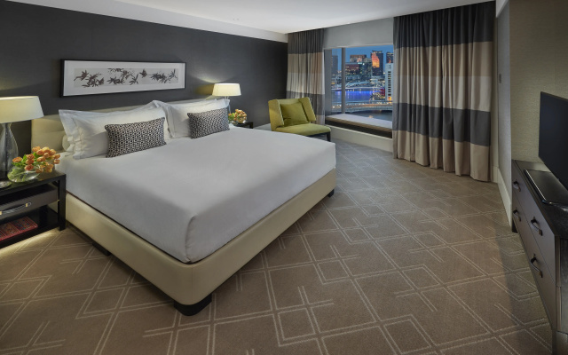 Crown Towers Hotel